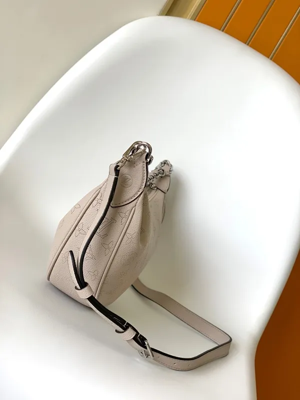 All Categories Official Website "Brand Women's Bags" Women's Bags 💙 LV 2026 New LV Crossbody Bag