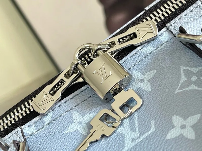 All Categories 💚 Authentic Grade Bags 💚 LV 2026 New LV Travel Bag