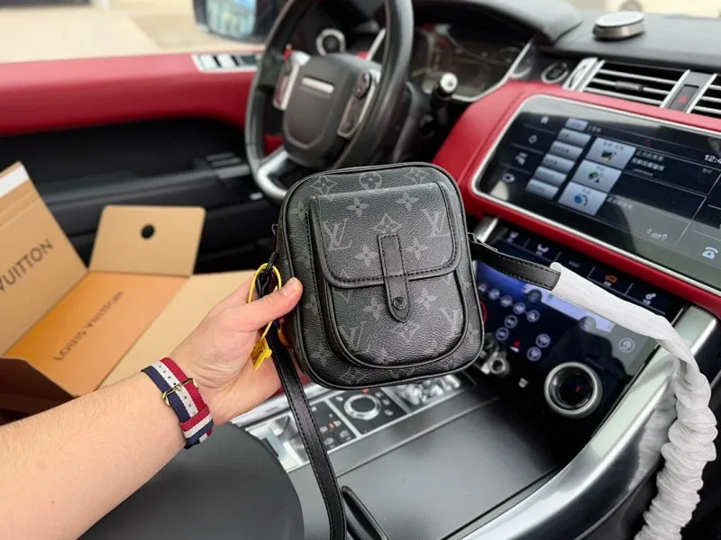 All Categories Official Website "Brand Women's Bags" Women's Bags 💙 LV 2025 New LV Crossbody Bag