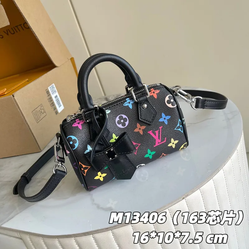 All Categories Official Website "Brand Women's Bags" Women's Bags 💙 LV LV 2026 New Crossbody Shoulder Bag