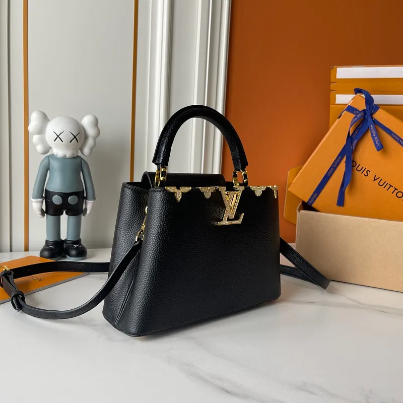 All Categories Official Website "Brand Women's Bags" Women's Bags 💙 LV LV 2026 New Crossbody Shoulder Bag
