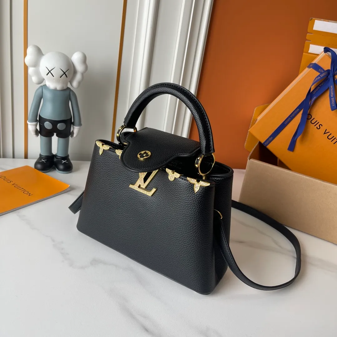 All Categories Official Website "Brand Women's Bags" Women's Bags 💙 LV LV 2026 New Crossbody Shoulder Bag