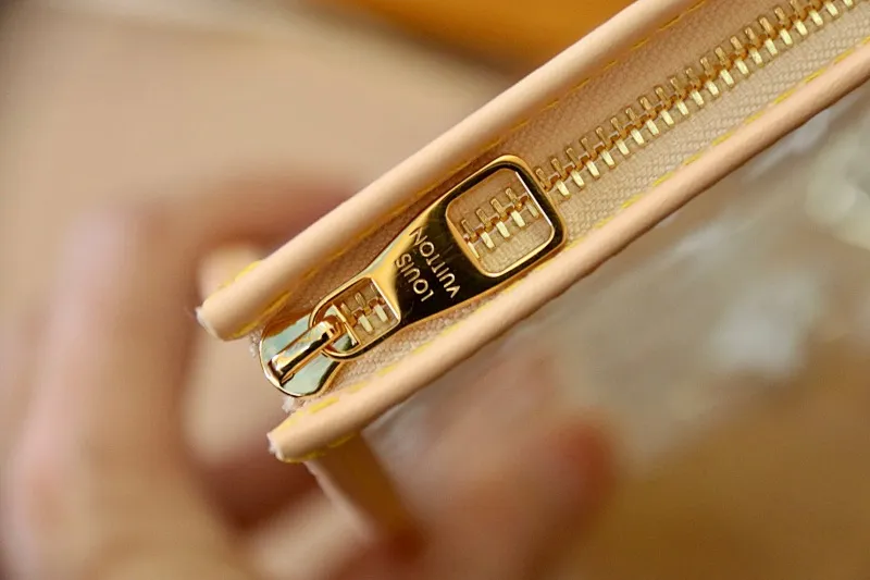 All Categories Official Website "Brand Women's Bags" Women's Bags 💙 LV 2025 New LV Cosmetic Bag