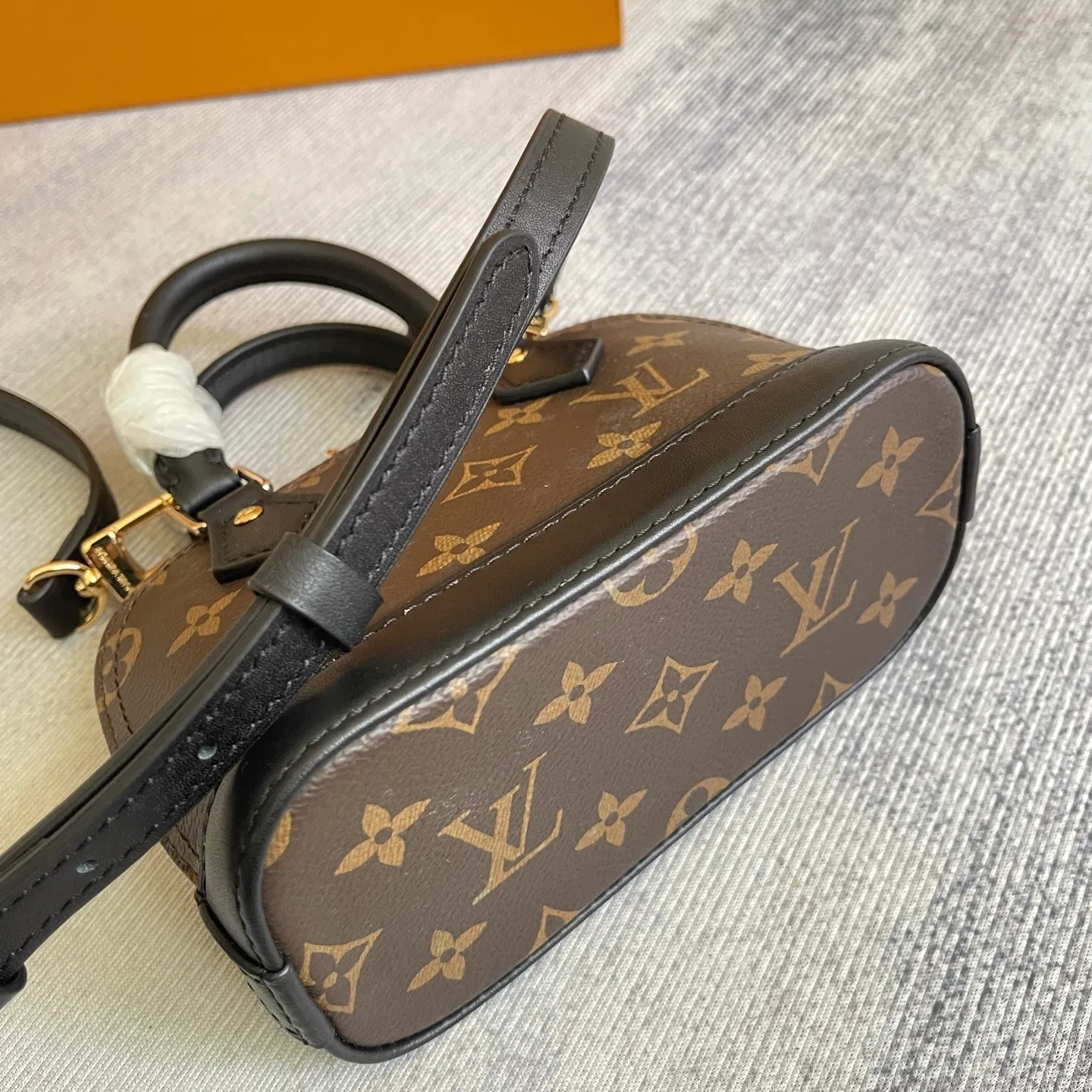 All Categories Official Website "Brand Women's Bags" Women's Bags 💙 LV 2026 New LV Crossbody Bag