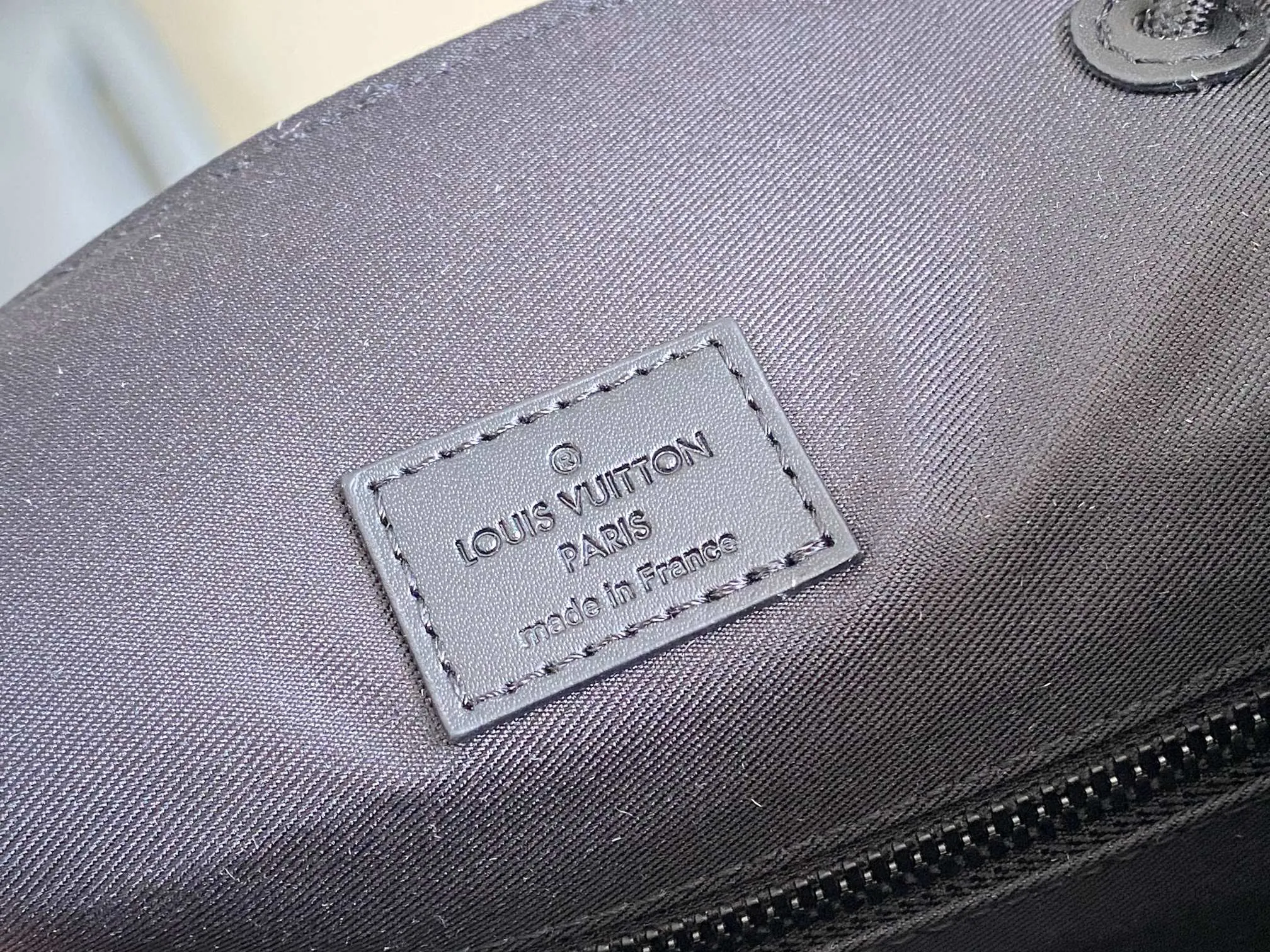 All categories 💚 Authentic bags 💚 LV LV classic backpack