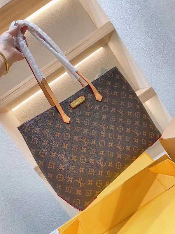 All categories Official website "Brand Women's Bags" Women's Bags 💙 LV fine imitation LV, high imitation LV bags, LV handbags, 2023 official latest version LV shopping bag, LV bag factory, recommended bags, size: 35-28CM