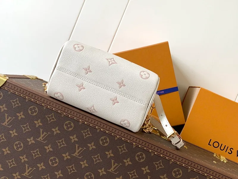 All Categories Official Website "Brand Women's Bags" Women's Bags 💙 LV 2026 New LV Crossbody Bag
