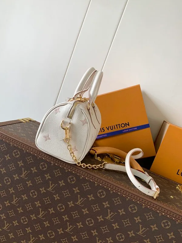 All Categories Official Website "Brand Women's Bags" Women's Bags 💙 LV 2026 New LV Crossbody Bag