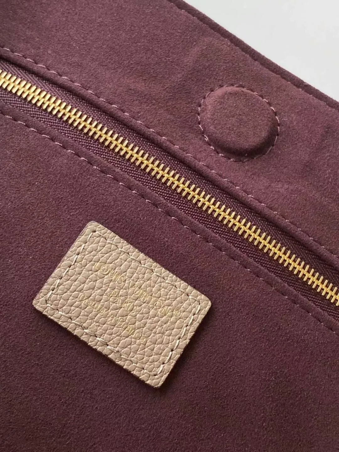 All Categories Official Website "Brand Women's Bags" Women's Bags 💙 LV 2025 New LV Crossbody Bag