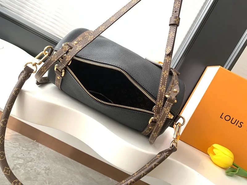 All Categories Official Website "Brand Women's Bags" Women's Bags 💙 LV 2026 Official Website New LV Crossbody Bag