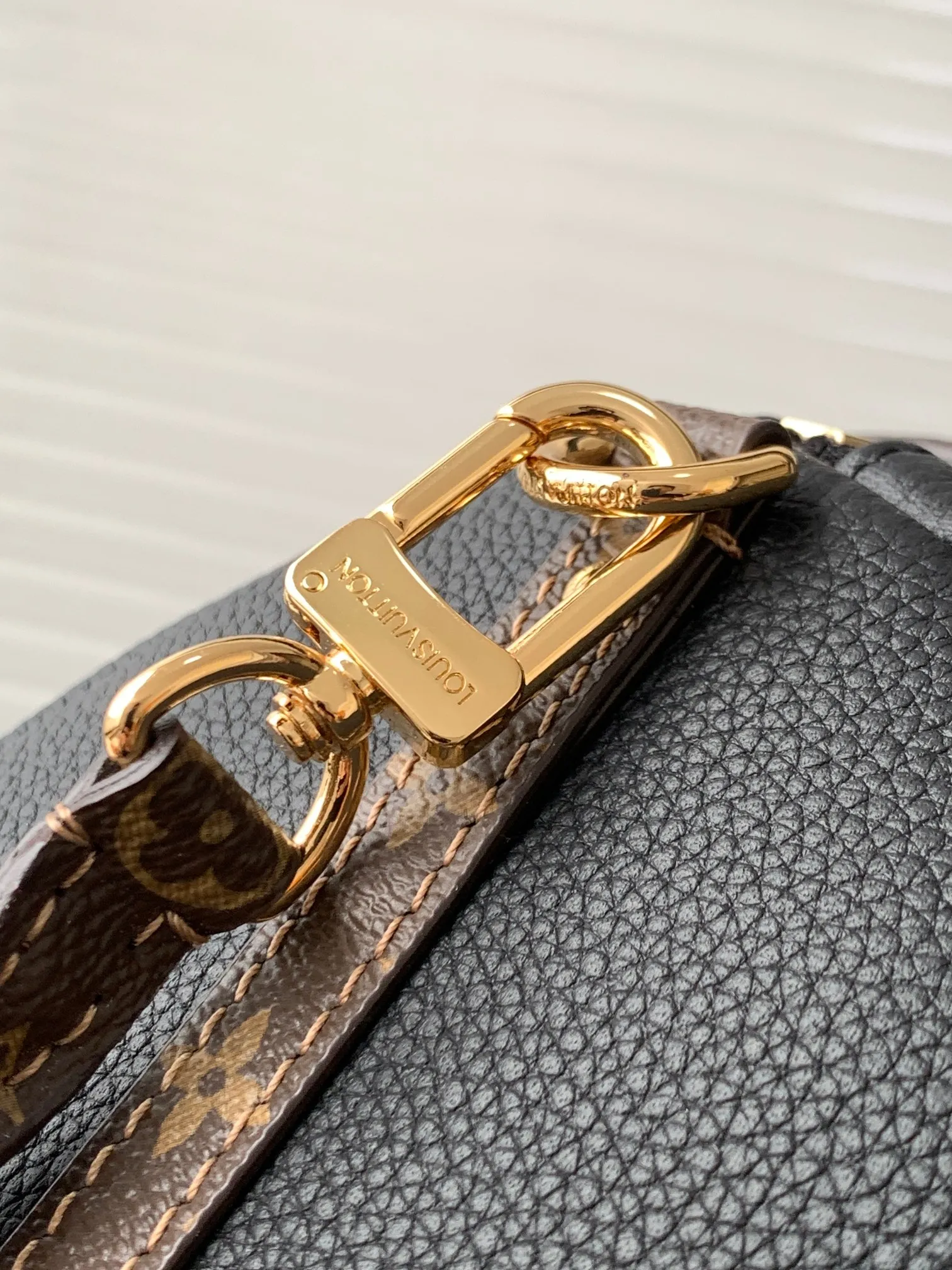 All Categories Official Website "Brand Women's Bags" Women's Bags 💙 LV 2026 Official Website New LV Crossbody Bag