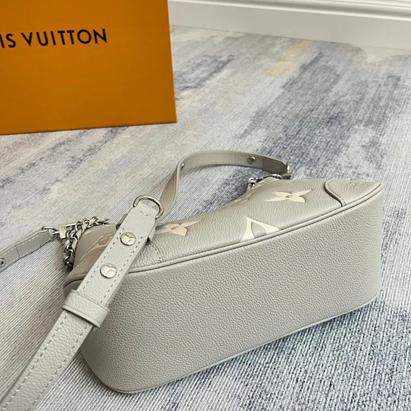 All Categories Official Website "Brand Women's Bags" Women's Bags 💙 LV 2025 New LV Crossbody Bag