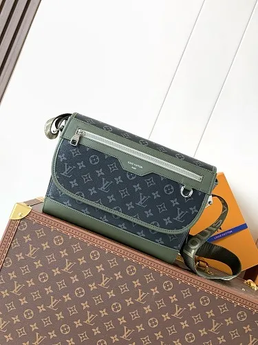 All Categories Official Website "Brand Women's Bags" Women's Bags 💙 LV 2026 New LV Crossbody Bag