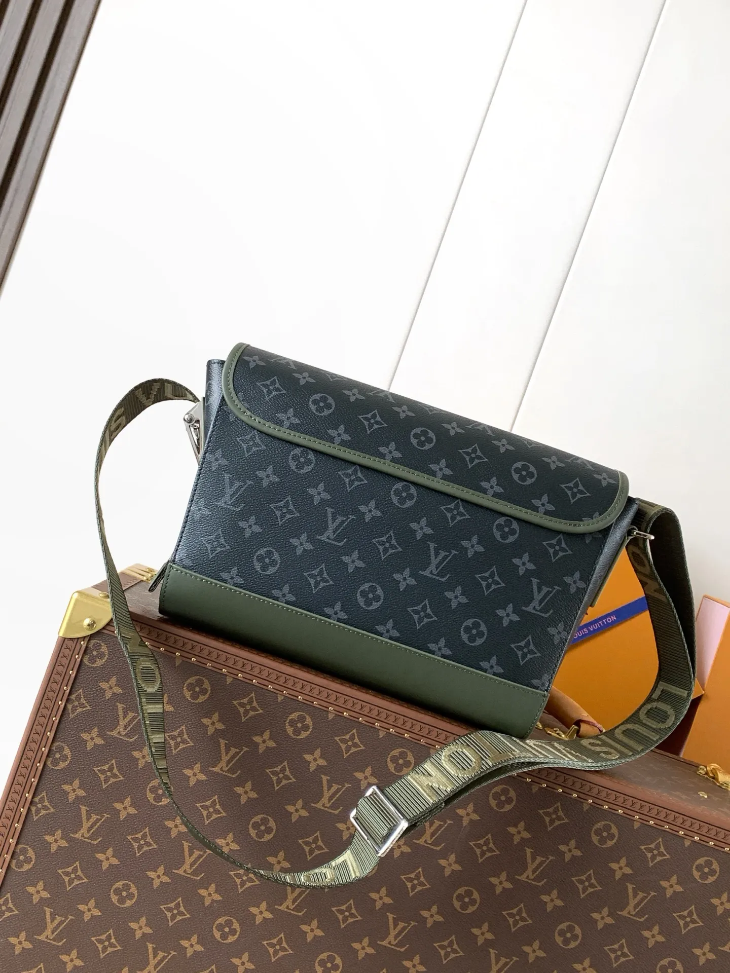 All Categories Official Website "Brand Women's Bags" Women's Bags 💙 LV 2026 New LV Crossbody Bag