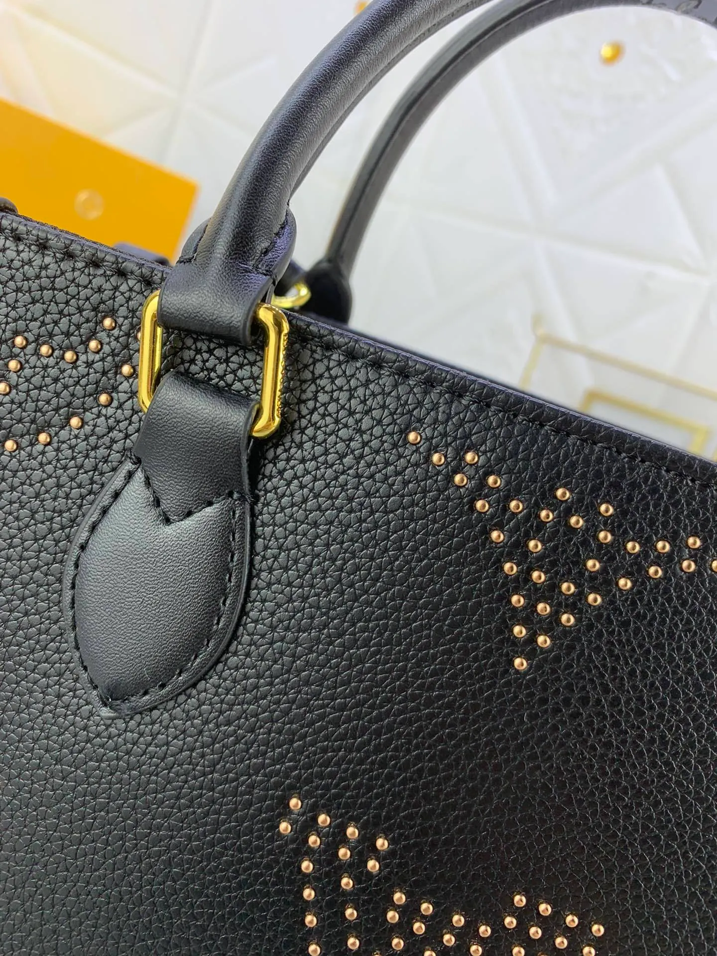 All Categories Official Website "Brand Women's Bags" Women's Bags 💙 LV 2024 New LV Crossbody Bag