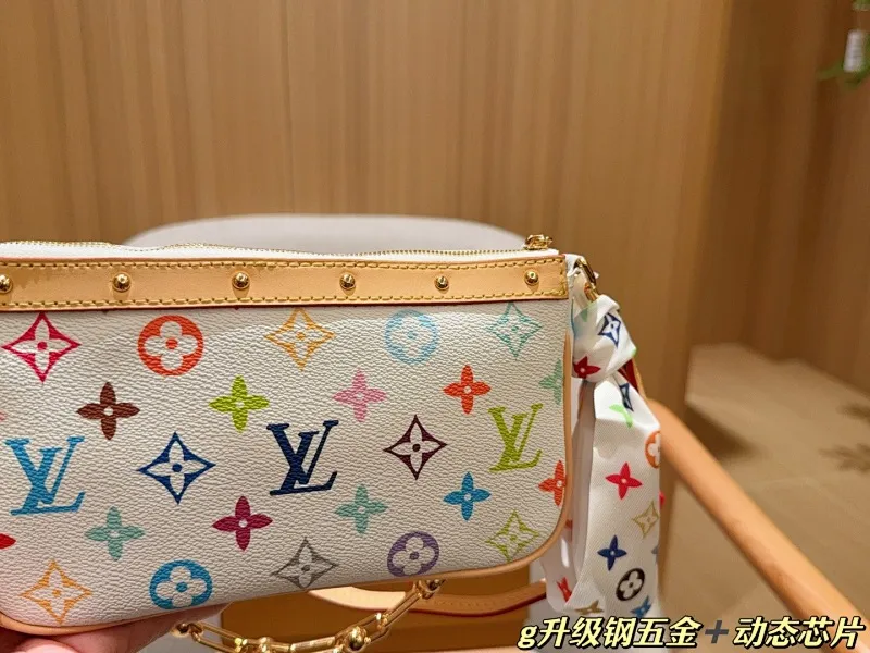 All categories Official website "Brand Women's Bags" Women's Bags 💙 LV 2025 new LV armpit bag