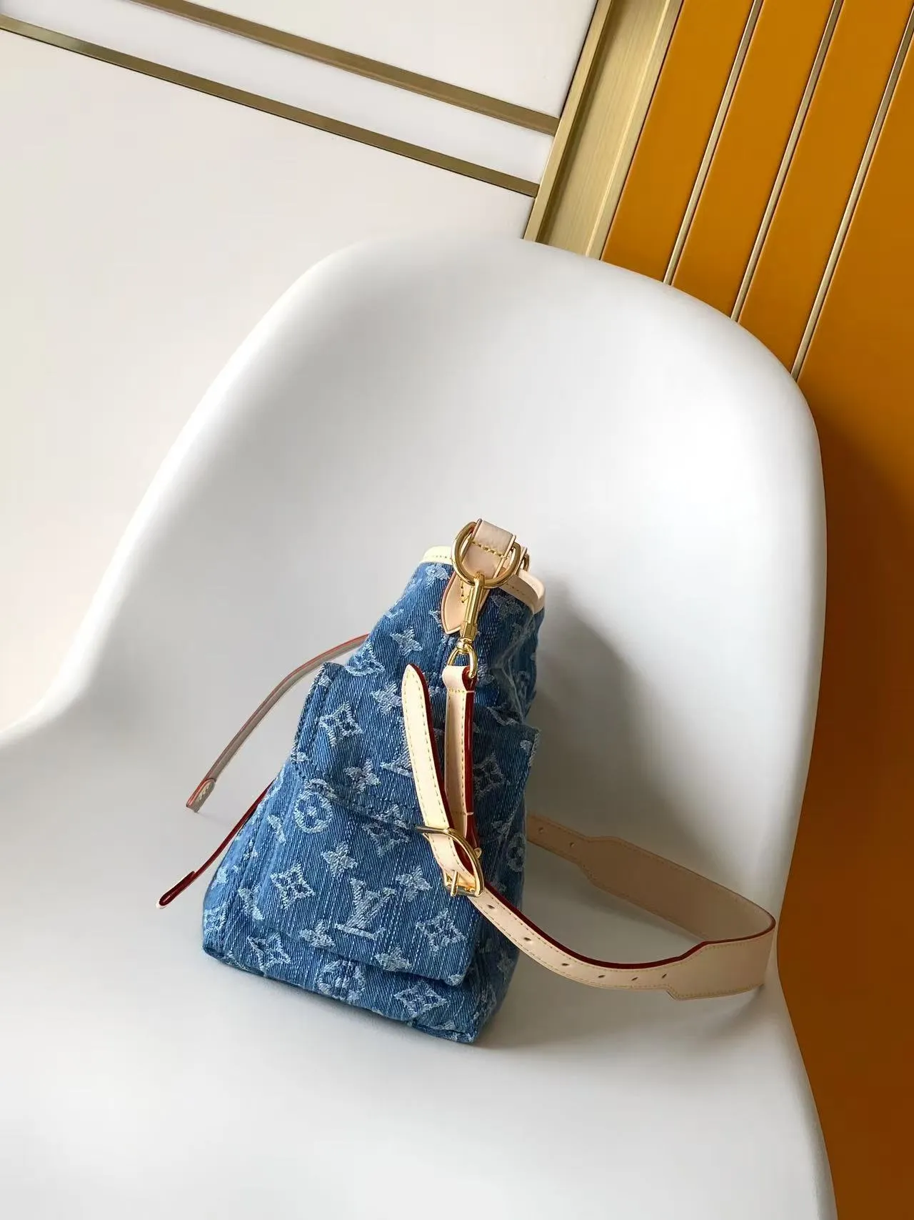 All Categories Official Website "Brand Women's Bags" Women's Bags 💙 LV 2026 Official Website New LV Crossbody Bag