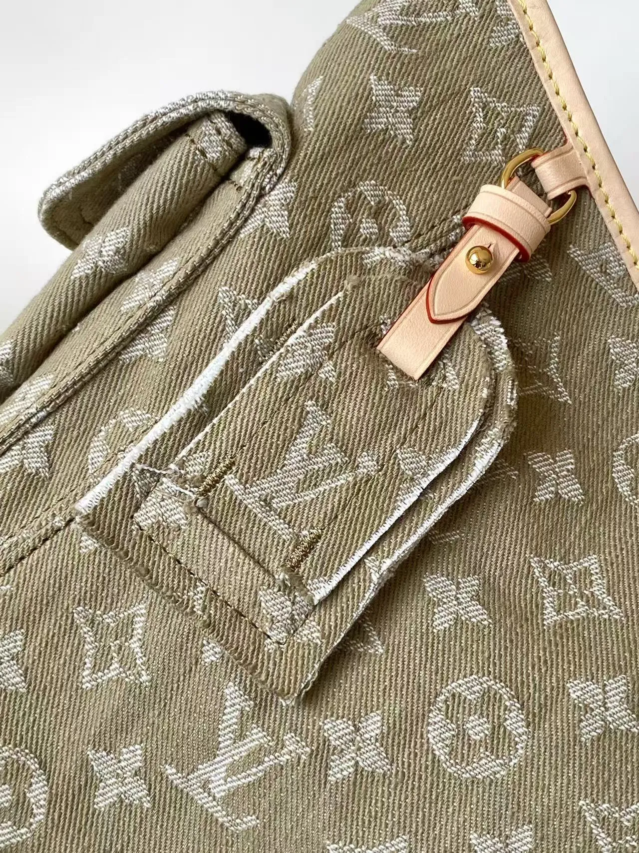 All Categories Official Website "Brand Women's Bags" Women's Bags 💙 LV 2026 Official Website New LV Crossbody Bag