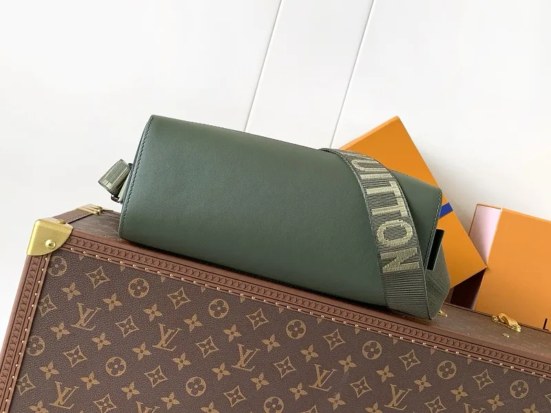All Categories Official Website "Brand Women's Bags" Women's Bags 💙 LV 2026 New LV Crossbody Bag
