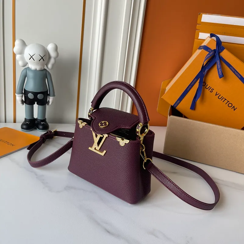 All Categories Official Website "Brand Women's Bags" Women's Bags 💙 LV LV 2026 New Crossbody Shoulder Bag