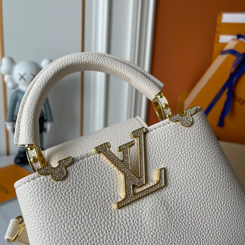 All Categories Official Website "Brand Women's Bags" Women's Bags 💙 LV LV 2026 New Crossbody Shoulder Bag