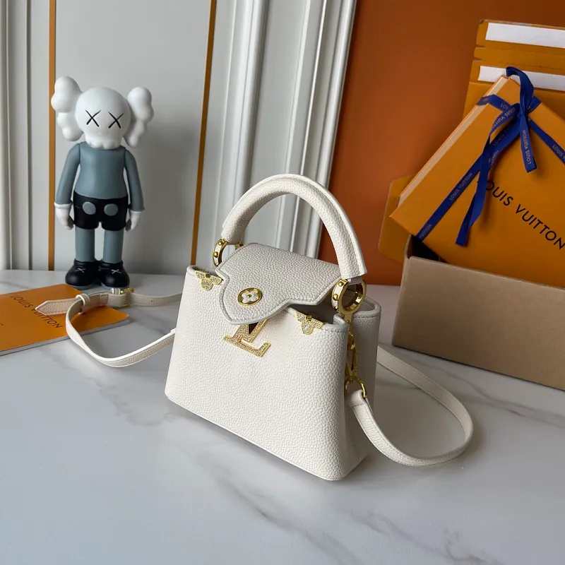 All Categories Official Website "Brand Women's Bags" Women's Bags 💙 LV LV 2026 New Crossbody Shoulder Bag
