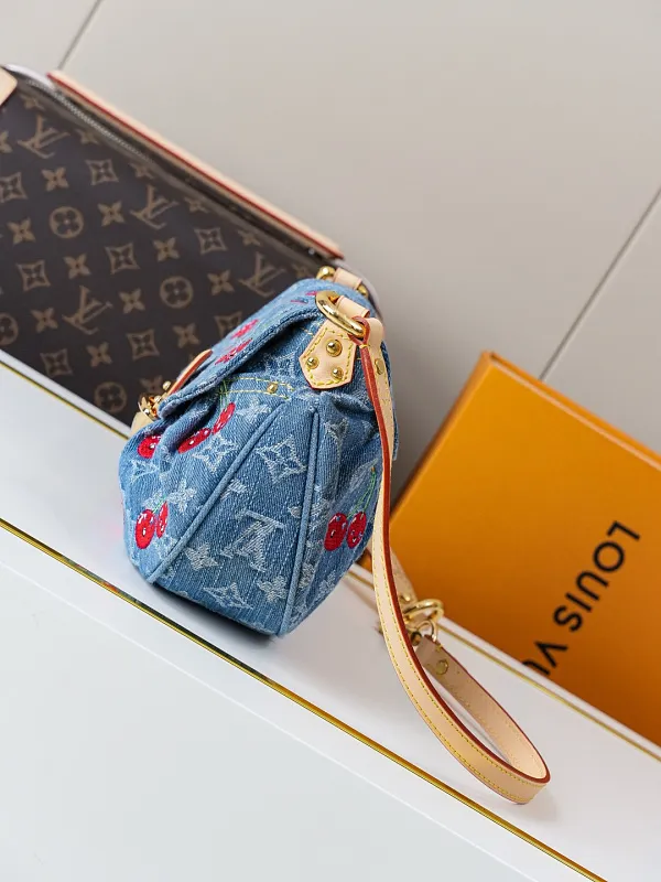 All Categories Official Website "Brand Women's Bags" Women's Bags 💙 LV 2026 Official Website New LV Crossbody Bag