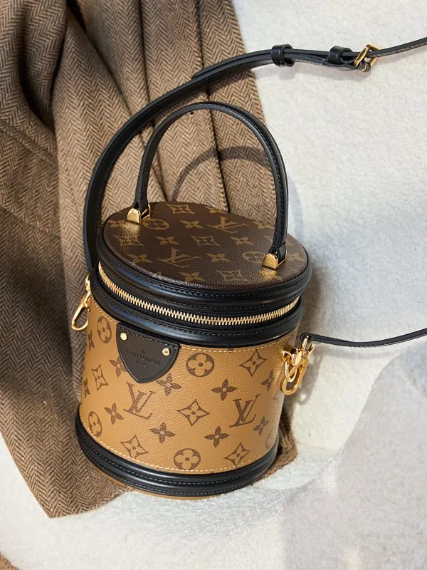 All categories 💚 Authentic bags 💚 LV 2024 new LV crossbody bag