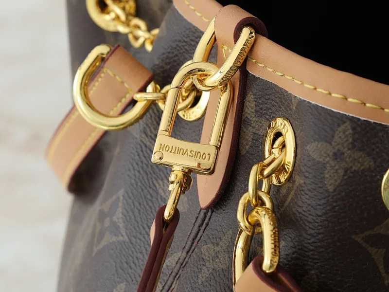All Categories Official Website "Brand Women's Bags" Women's Bags 💙 LV 2025 New LV Crossbody Bag
