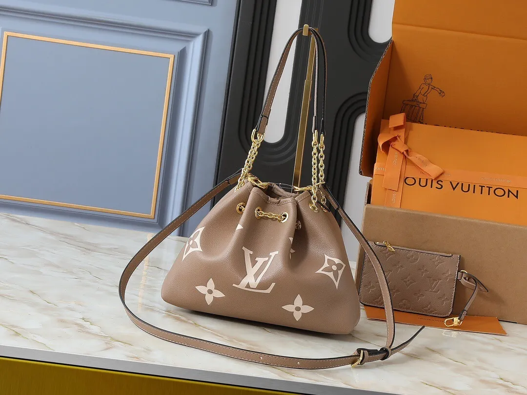 All Categories Official Website "Brand Women's Bags" Women's Bags 💙 LV 2025 New LV Crossbody Bag