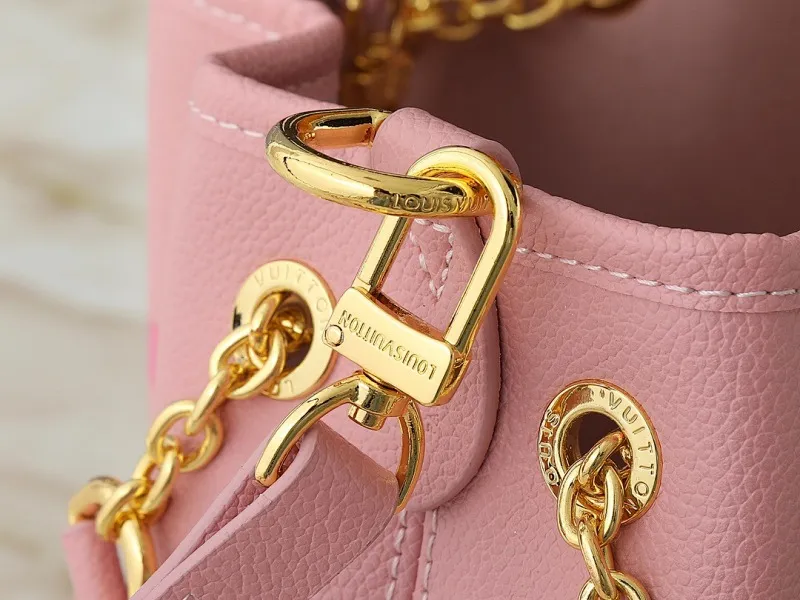 All Categories Official Website "Brand Women's Bags" Women's Bags 💙 LV 2025 New LV Crossbody Bag