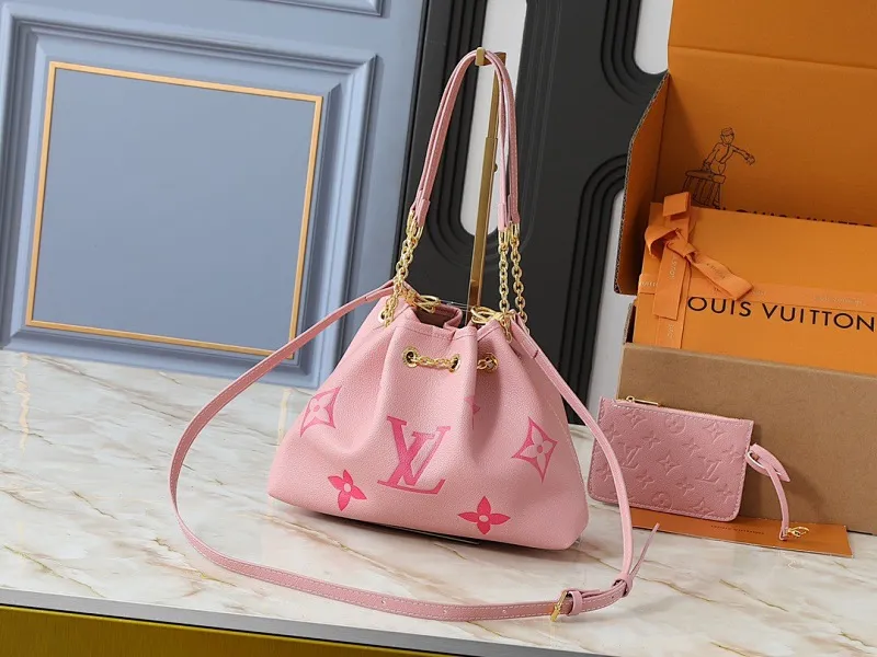 All Categories Official Website "Brand Women's Bags" Women's Bags 💙 LV 2025 New LV Crossbody Bag
