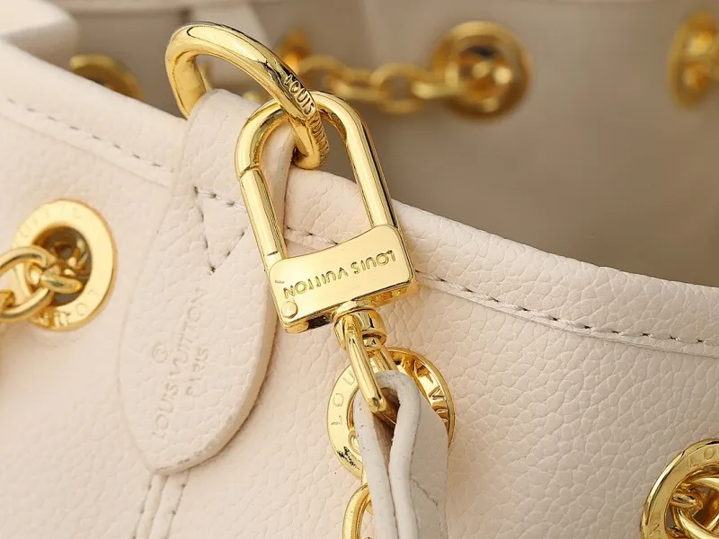 All Categories Official Website "Brand Women's Bags" Women's Bags 💙 LV 2025 New LV Crossbody Bag
