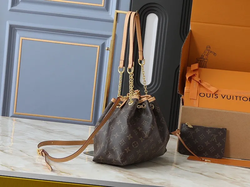 All Categories Official Website "Brand Women's Bags" Women's Bags 💙 LV 2025 New LV Crossbody Bag