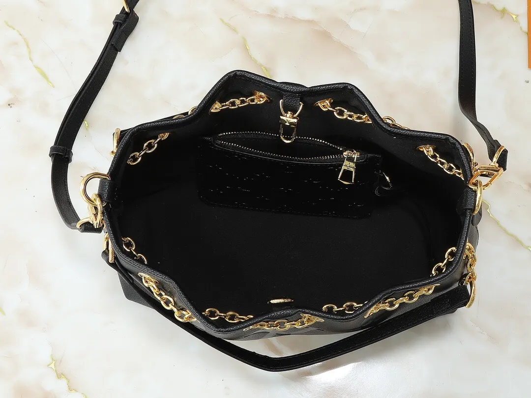 All Categories Official Website "Brand Women's Bags" Women's Bags 💙 LV 2025 New LV Crossbody Bag