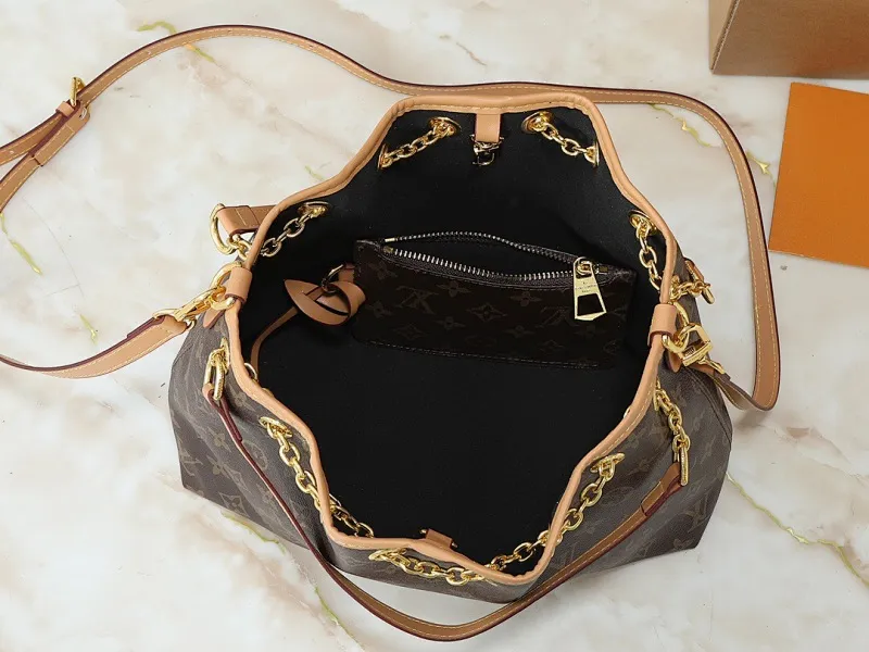 All Categories Official Website "Brand Women's Bags" Women's Bags 💙 LV 2025 New LV Crossbody Bag