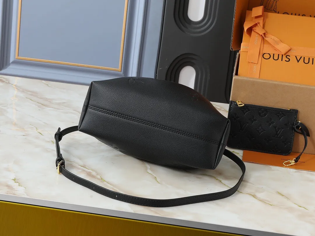 All Categories Official Website "Brand Women's Bags" Women's Bags 💙 LV 2025 New LV Crossbody Bag