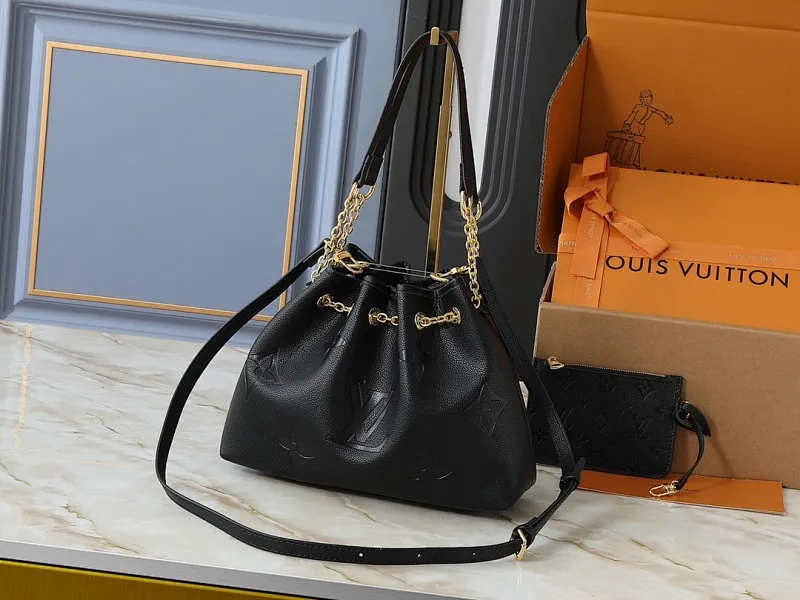 All Categories Official Website "Brand Women's Bags" Women's Bags 💙 LV 2025 New LV Crossbody Bag