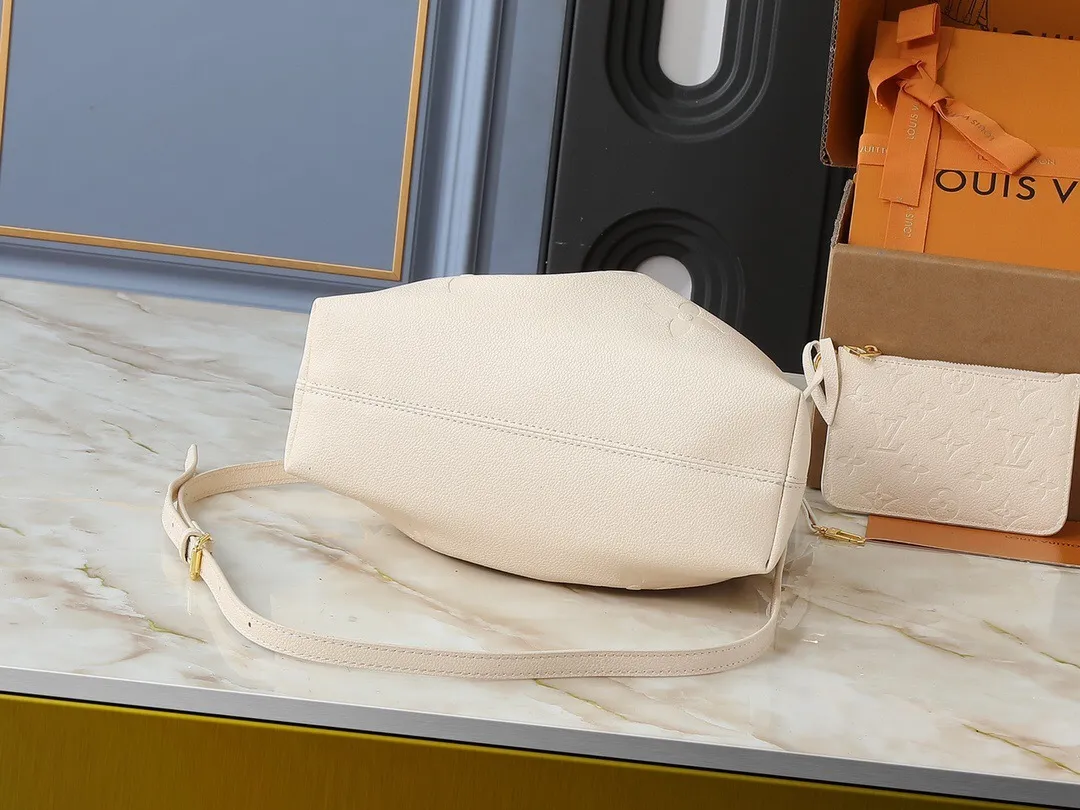 All Categories Official Website "Brand Women's Bags" Women's Bags 💙 LV 2025 New LV Crossbody Bag