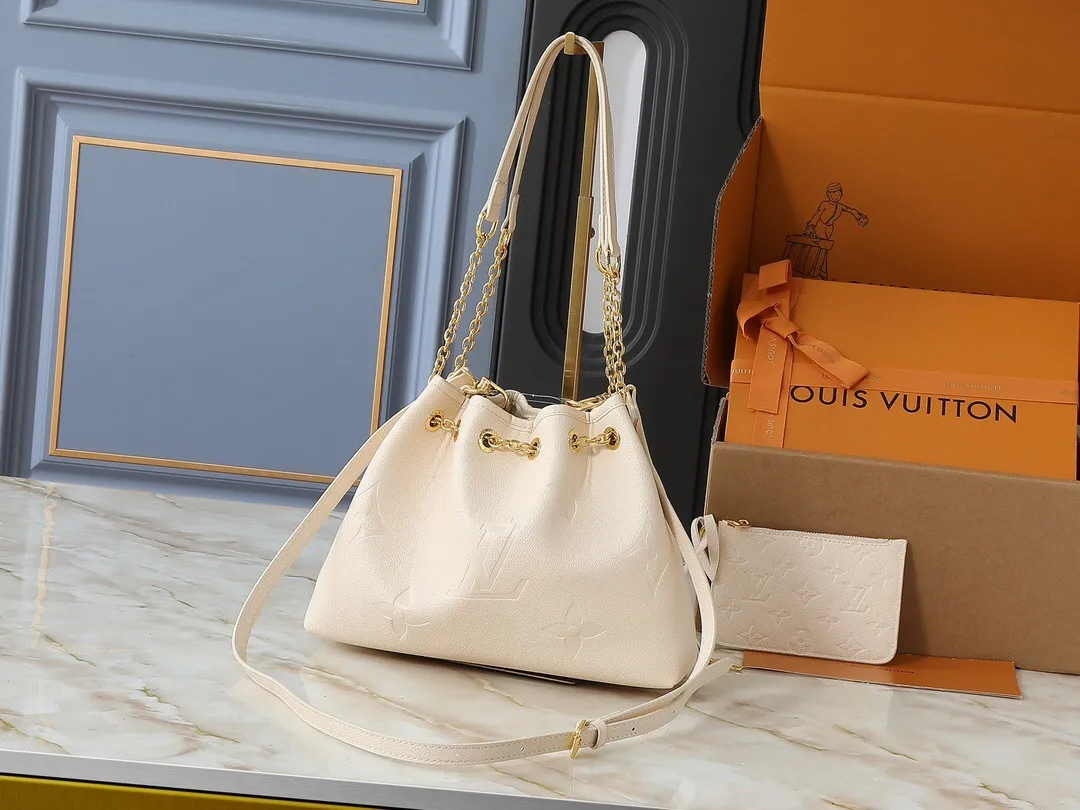 All Categories Official Website "Brand Women's Bags" Women's Bags 💙 LV 2025 New LV Crossbody Bag