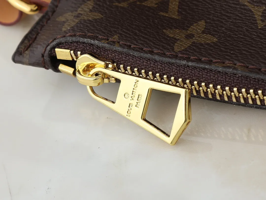 All Categories Official Website "Brand Women's Bags" Women's Bags 💙 LV 2025 New LV Crossbody Bag