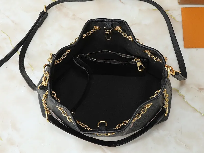 All Categories Official Website "Brand Women's Bags" Women's Bags 💙 LV 2025 New LV Crossbody Bag