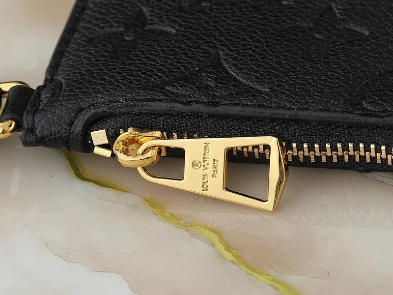 All Categories Official Website "Brand Women's Bags" Women's Bags 💙 LV 2025 New LV Crossbody Bag