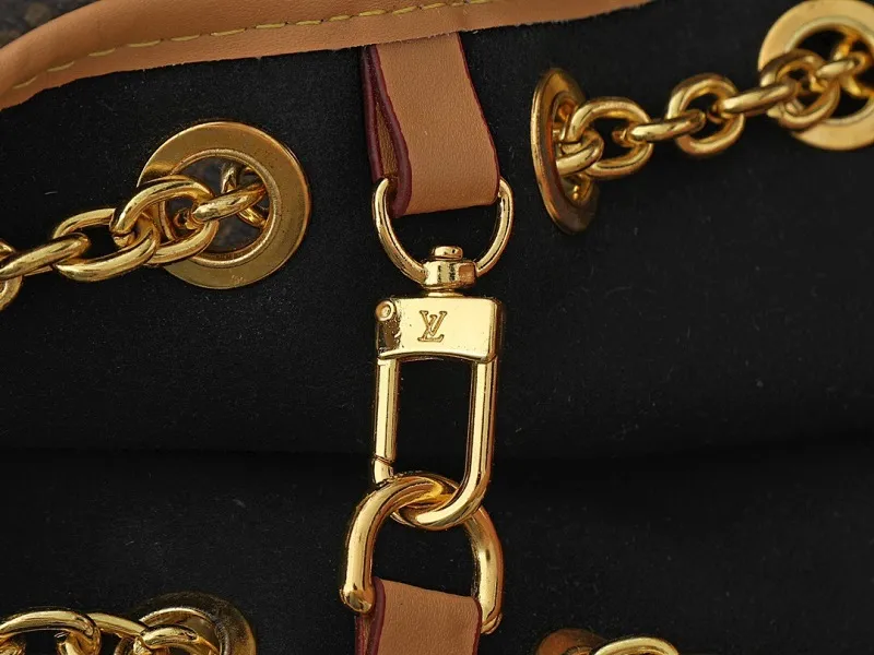 All Categories Official Website "Brand Women's Bags" Women's Bags 💙 LV 2025 New LV Crossbody Bag
