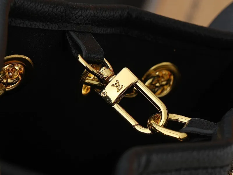 All Categories Official Website "Brand Women's Bags" Women's Bags 💙 LV 2025 New LV Crossbody Bag