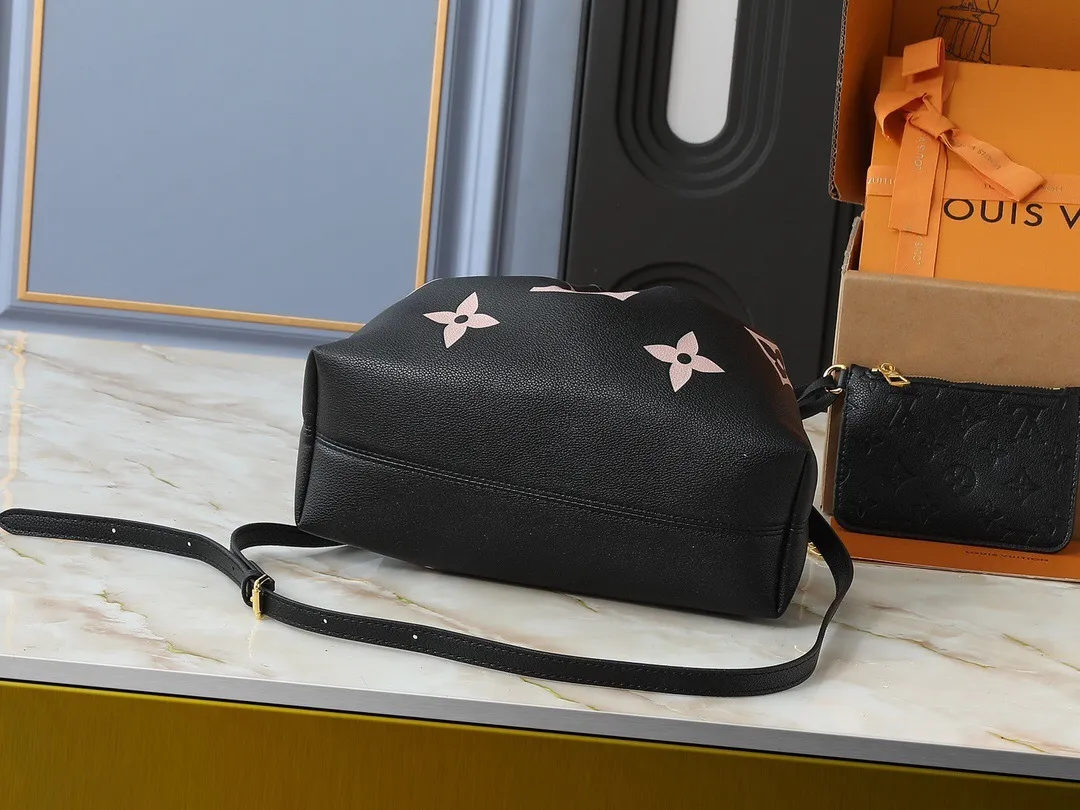 All Categories Official Website "Brand Women's Bags" Women's Bags 💙 LV 2025 New LV Crossbody Bag