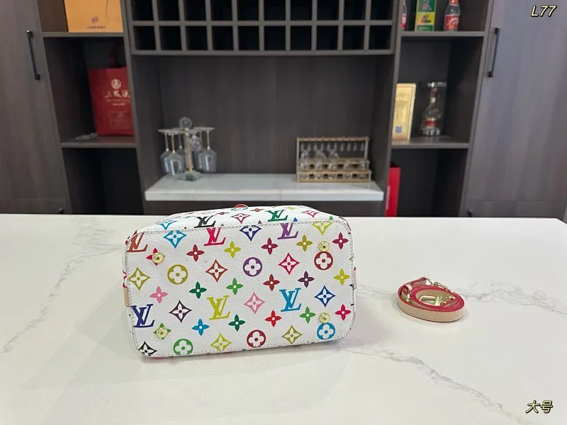 All Categories Official Website "Brand Women's Bags" Women's Bags 💙 LV 2025 New LV Bucket Bag
