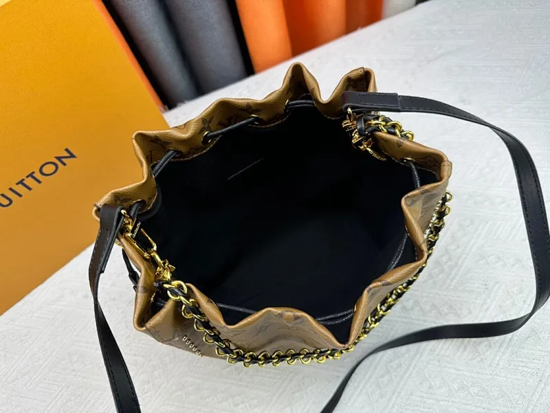 All Categories Official Website "Brand Women's Bags" Women's Bags 💙 LV 2024 New LV Bucket Bag