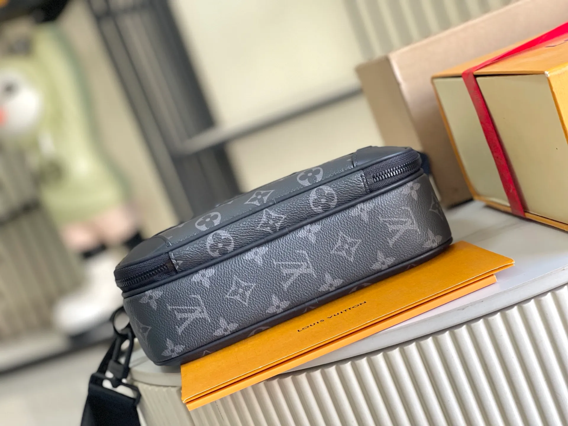 All Categories 💚 Authentic Grade Bags 💚 LV 2026 New LV Top Replica Crossbody Shoulder Bag