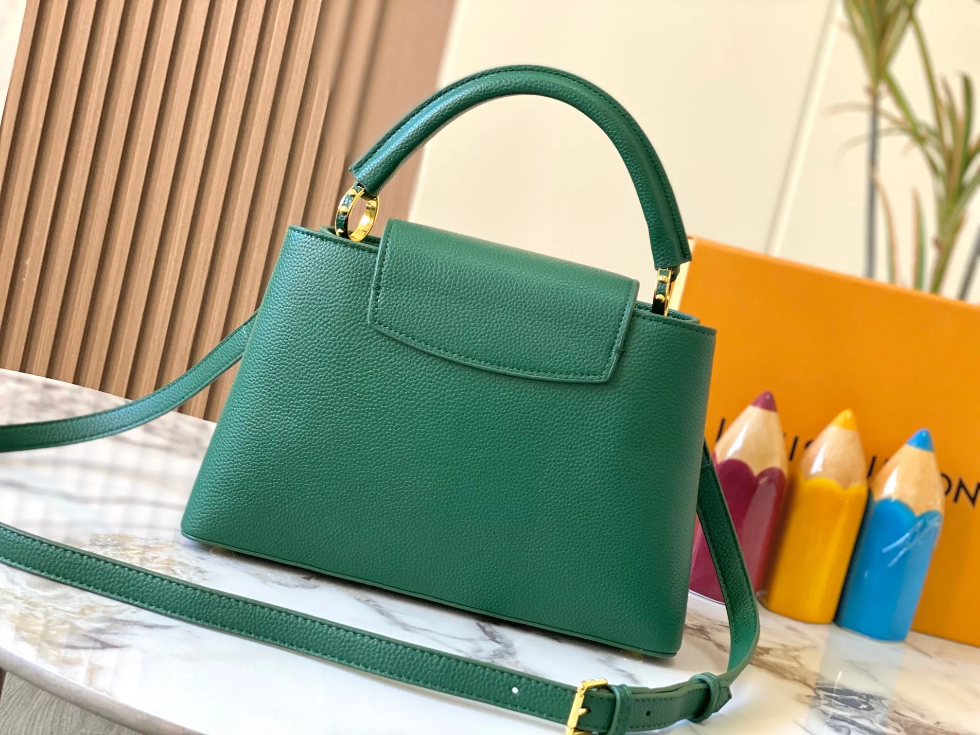 All Categories Official Website "Brand Women's Bags" Women's Bags 💙 LV 2024 New LV Crossbody Bag
